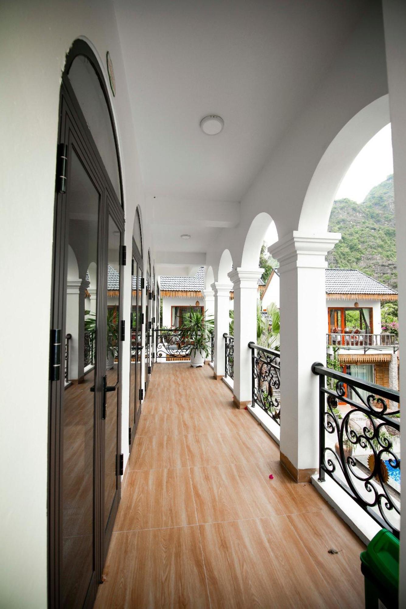 Trang An Luxury * Ninh Binh